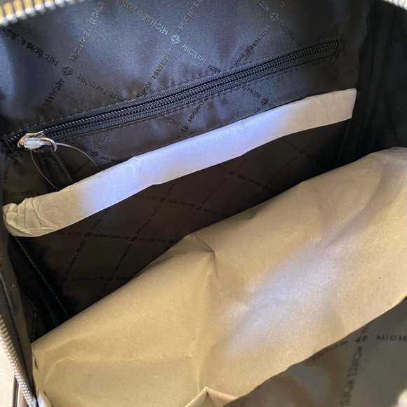NWT Michael kors Large Abbey signature backpack main image 5